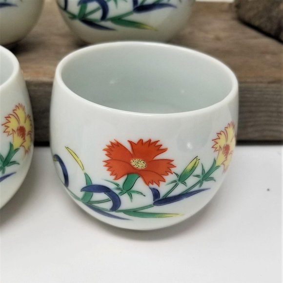 Vintage Flower Tea Cups Made in Japan - Picture 4 of 6
